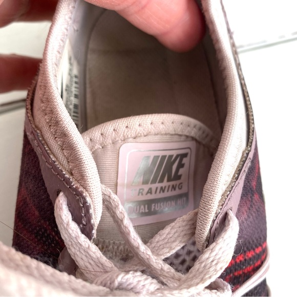 NIKE Training Dual Fushion Hit Sneakers - size 8.5 - Picture 5 of 10